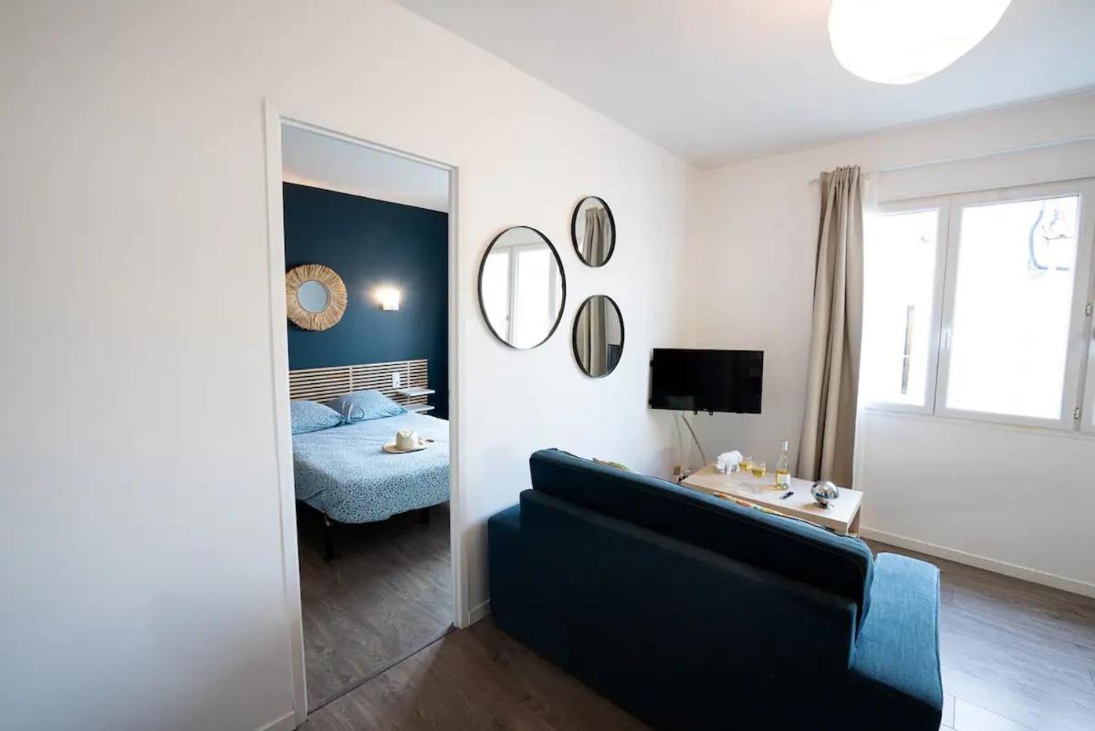 Appartement Centre Village, Clim Et Parking Gratuit Aigues-Mortes Exterior photo